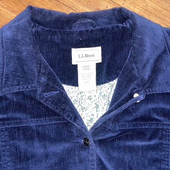 L.L Bean Vintage Corduroy Jacket - Picture 2 of 6